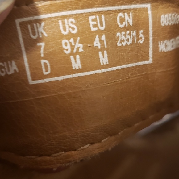 Clarks Sandals - Picture 6 of 6